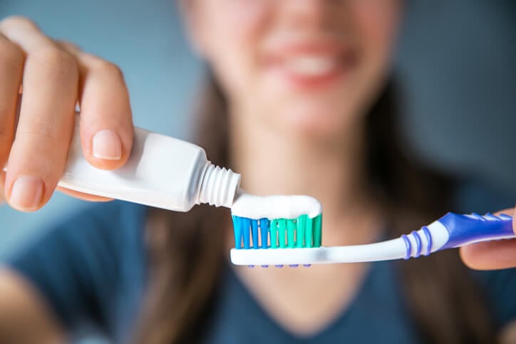 Do I Really Need to Use Toothpaste?